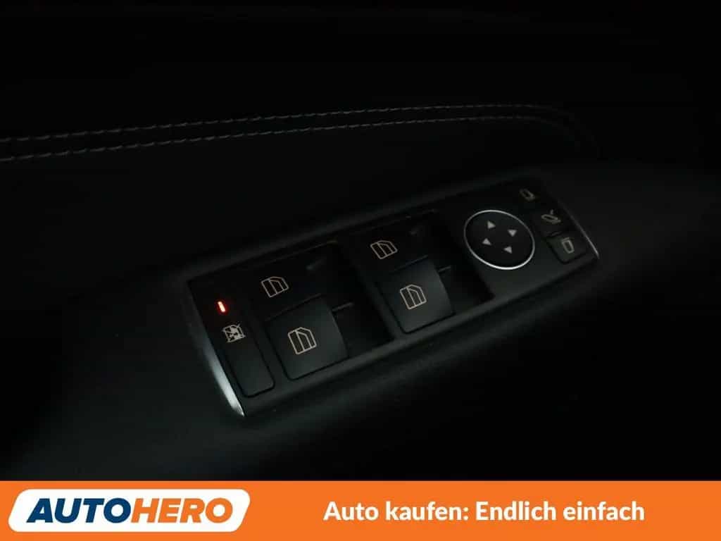 Mercedes-Benz E 200 CGI Aut.*NAVI*LED*TEMPO*PDC*SHZ* 04/2016-photo-29