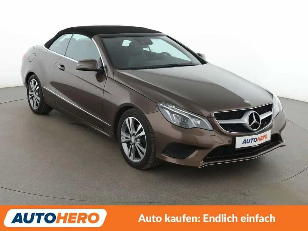 Mercedes-Benz E 200 CGI Aut.*NAVI*LED*TEMPO*PDC*SHZ* 04/2016-photo-7