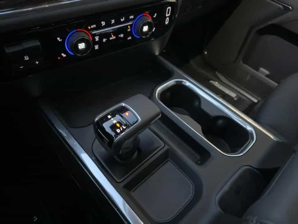 Chevrolet Silverado Trail Boss 6.2 V8 LPG/ Garantie/AHK/Co 01/2026-photo-14
