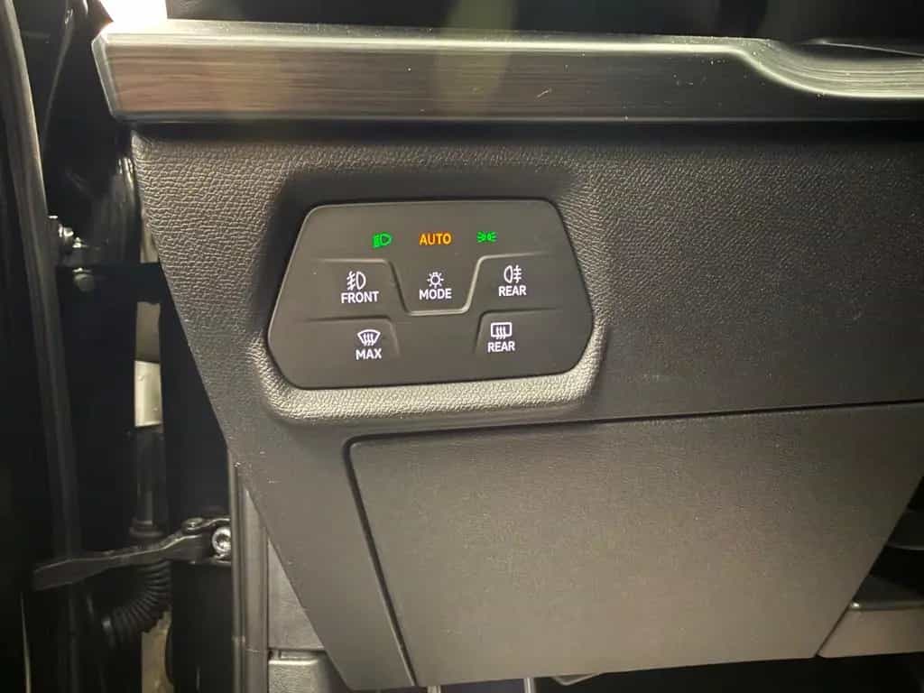 Cupra Formentor VZ 2.0 TSI 180kW BEATS DCC ACC 11/2023-photo-34