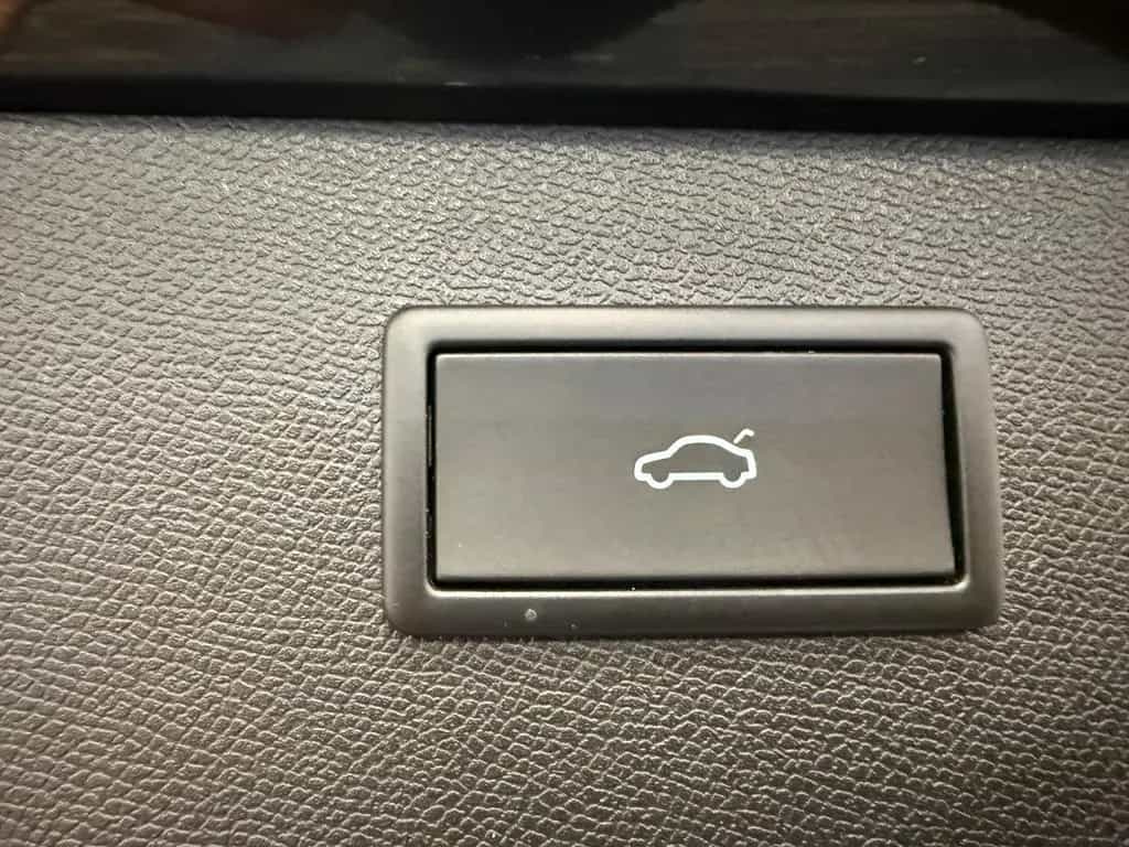 Cupra Formentor VZ 2.0 TSI 180kW BEATS DCC ACC 11/2023-photo-36