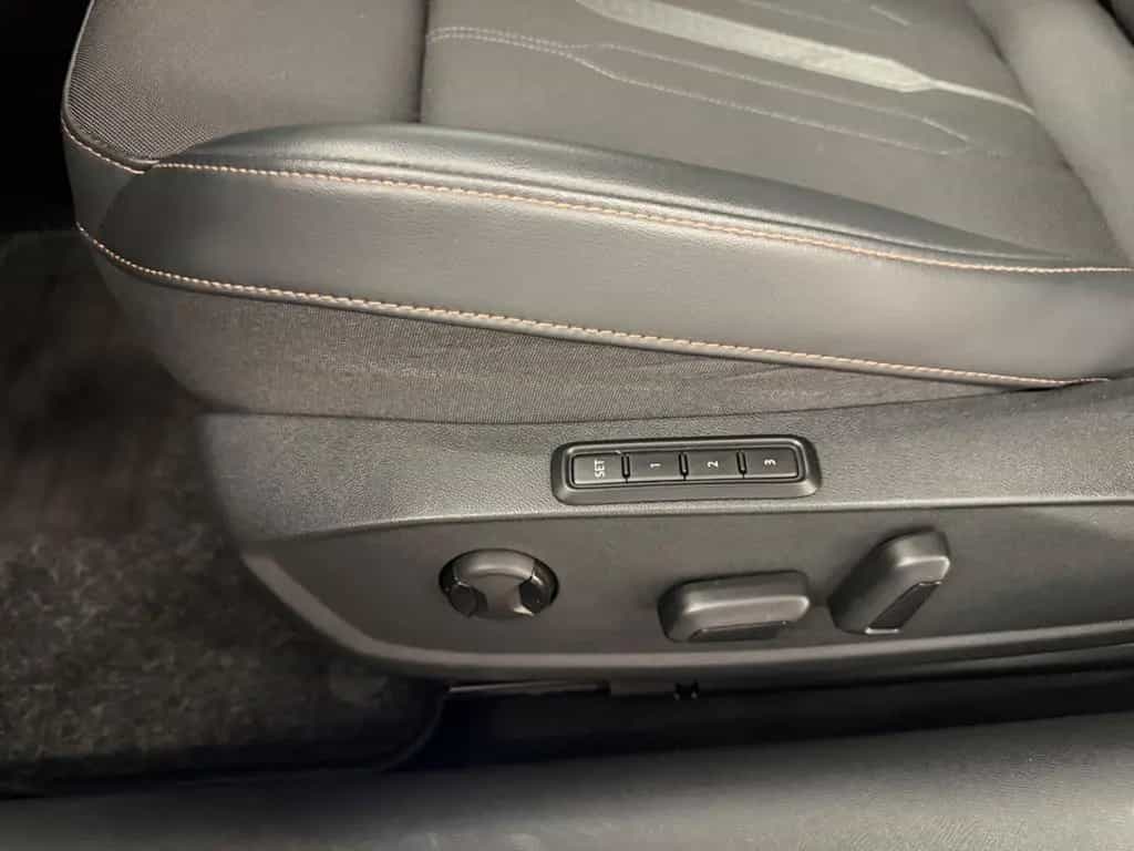 Cupra Formentor VZ 2.0 TSI Beats ACC AHK Matrix 01/2023-photo-35