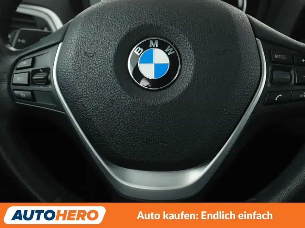 BMW 118 i Sport Line Aut.*NAVI*PDC*SHZ*TEMPO*ALU* 12/2018-photo-18