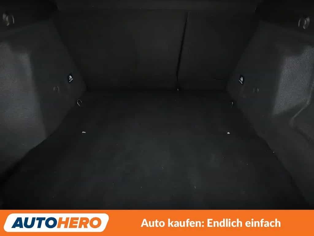 Dacia Duster 1.3 TCe Adventure *NAVI*CAM*TEMPO*SHZ*ALU 08/2019-photo-17