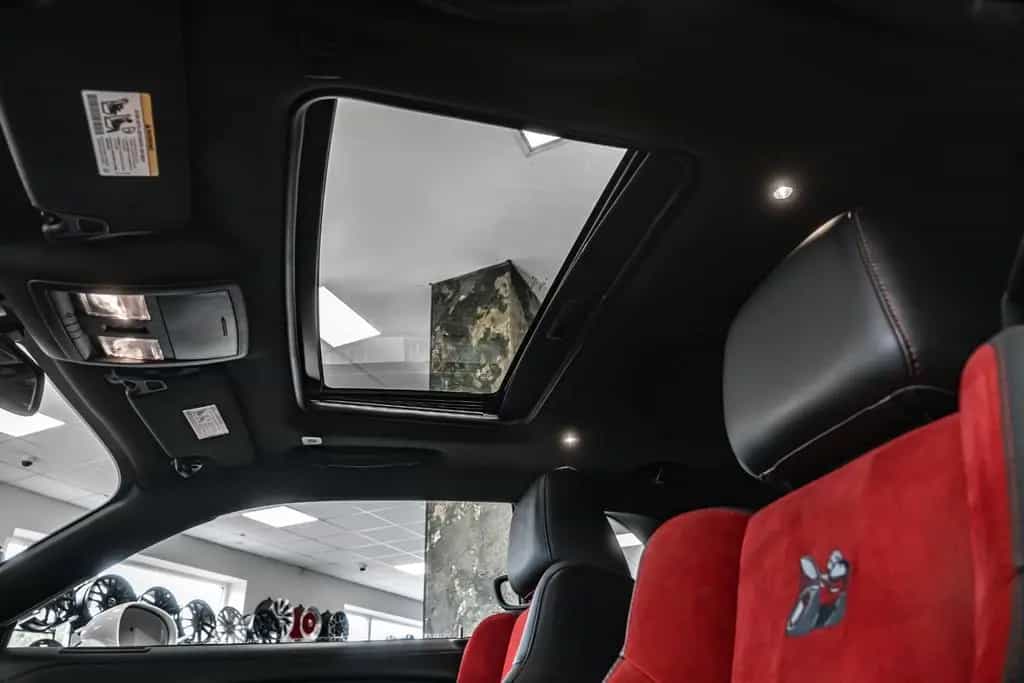 Dodge Challenger R/T 6.4 SCAT PACK 392 WIDEBODY /APPLECAR/SUNROOF 01/2026-photo-16