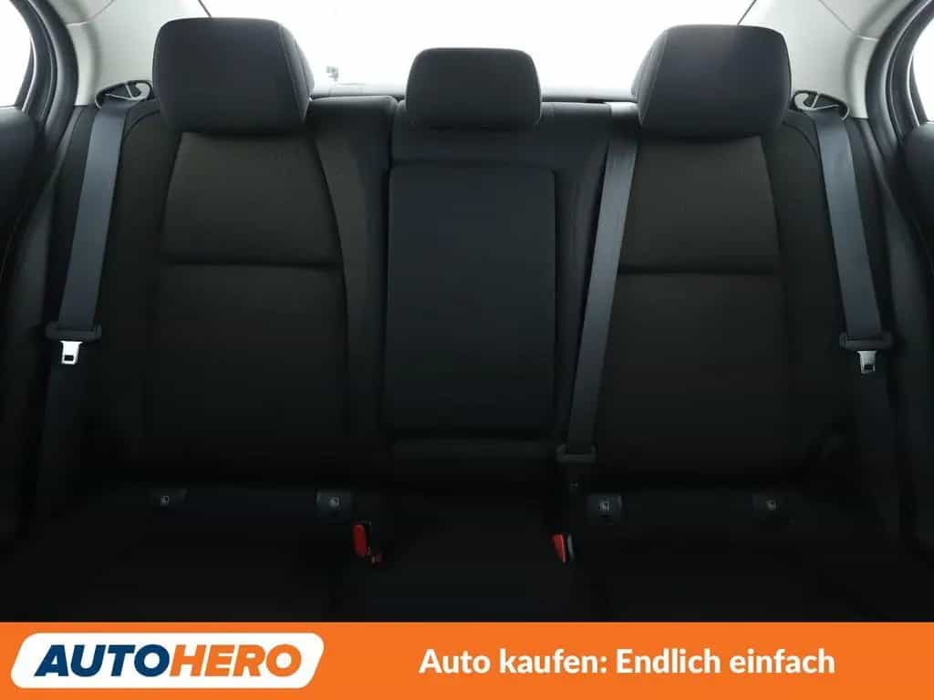 Mazda 3 2.0 Skyactiv-X Mild-Hybrid Selection*NAVI*LED* 11/2020-photo-15