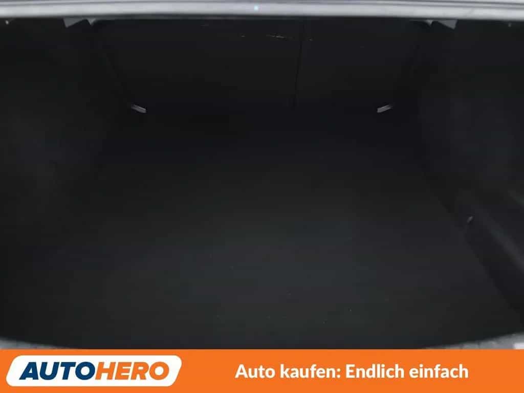 Mazda 3 2.0 Skyactiv-X Mild-Hybrid Selection*NAVI*LED* 11/2020-photo-17