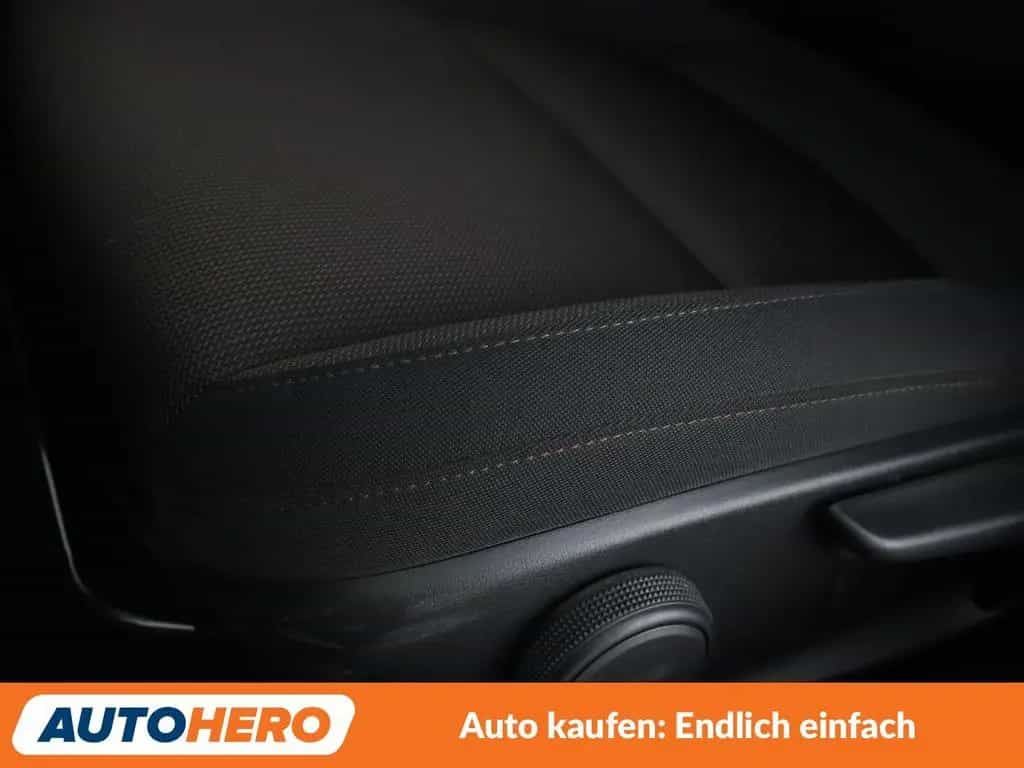 Mazda 3 2.0 Skyactiv-X Mild-Hybrid Selection*NAVI*LED* 11/2020-photo-33