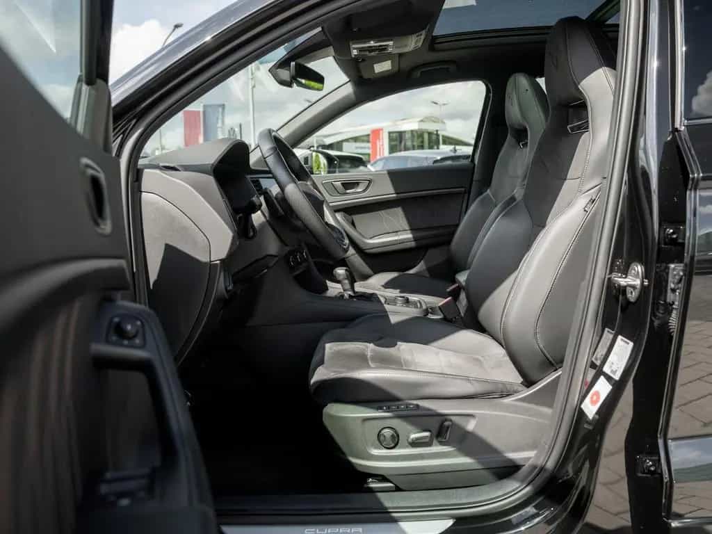Cupra Ateca 2.0 TSI DSG 4DRIVE DCC AHK Kam. Navi Pano 04/2023-photo-6