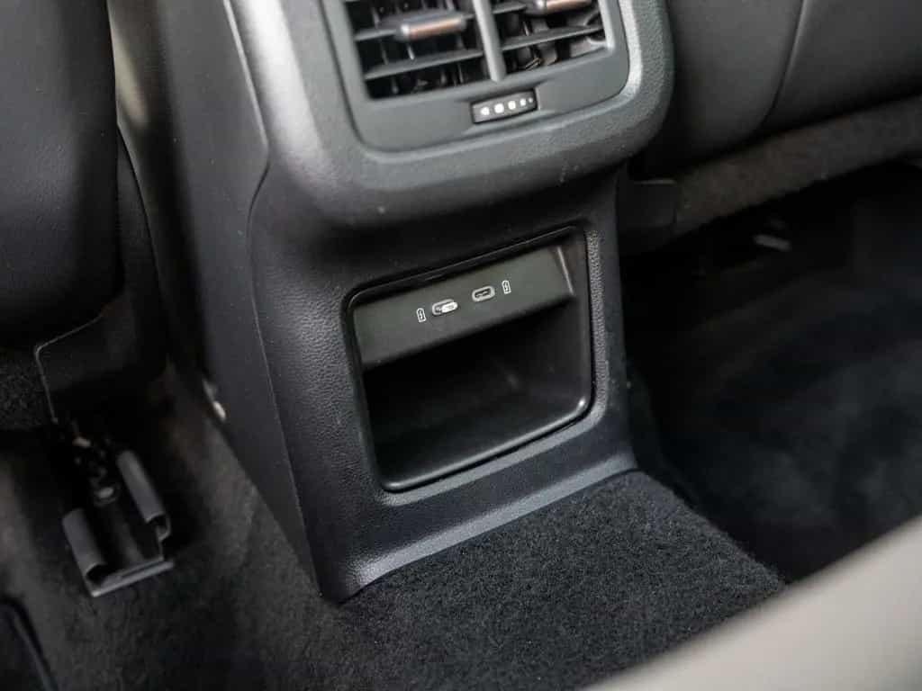 Cupra Ateca 2.0 TSI DSG 4DRIVE DCC AHK Kam. Navi Pano 04/2023-photo-8