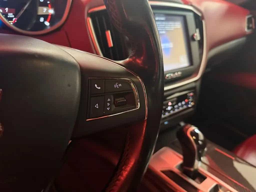 Maserati Ghibli V6 S Q4 05/2014-photo-11