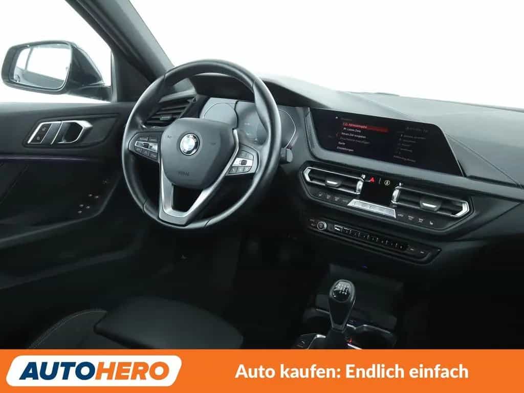 BMW 118 i Sport Line *NAVI*LED*TEMPO*PDC*SHZ*ALU* 12/2019-photo-12