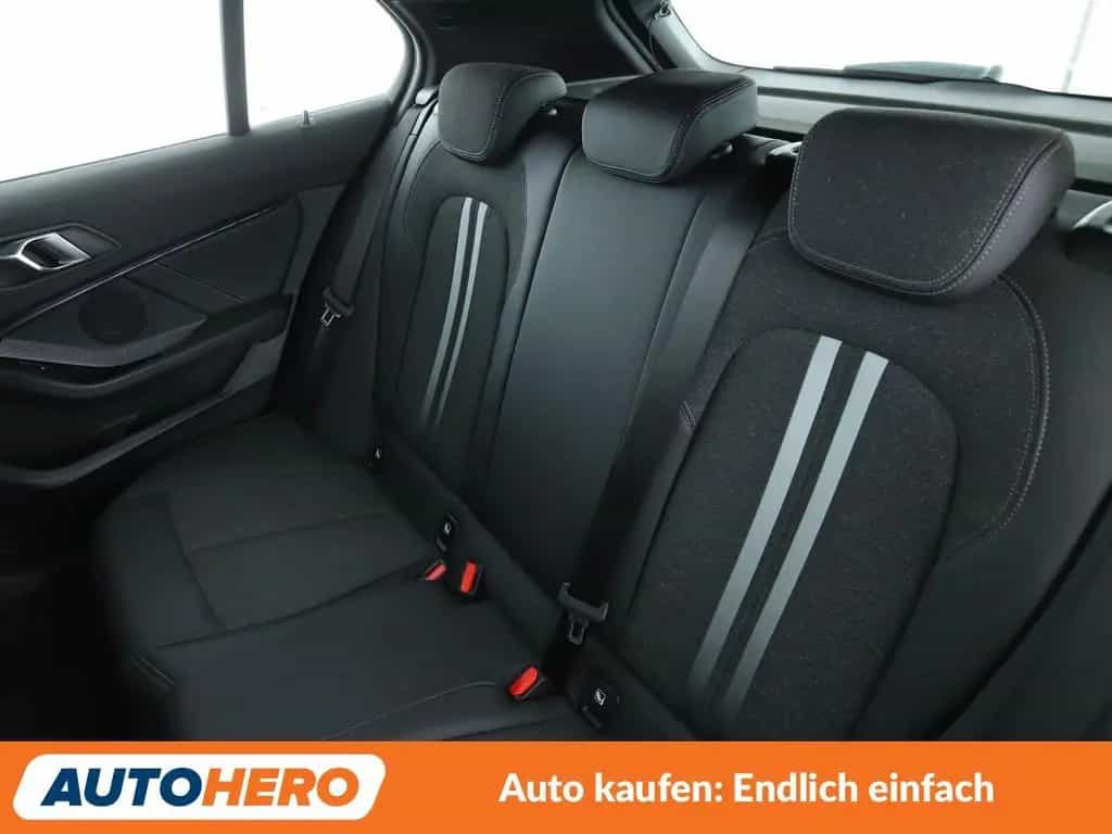 BMW 118 i Sport Line *NAVI*LED*TEMPO*PDC*SHZ*ALU* 12/2019-photo-13