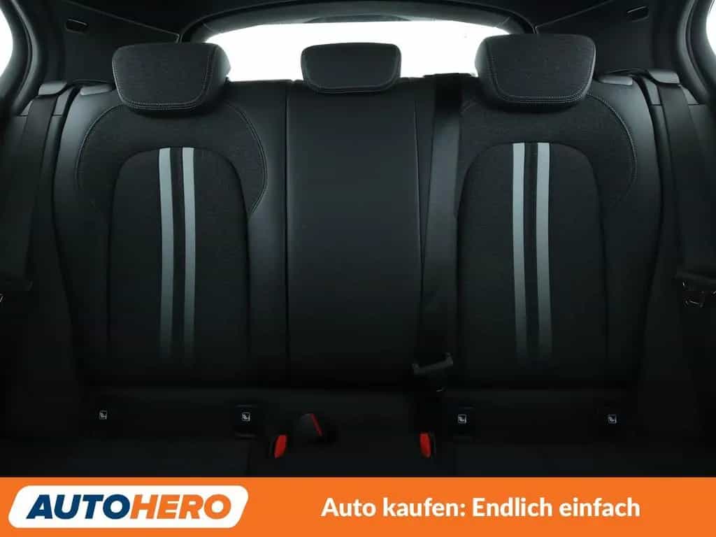 BMW 118 i Sport Line *NAVI*LED*TEMPO*PDC*SHZ*ALU* 12/2019-photo-15