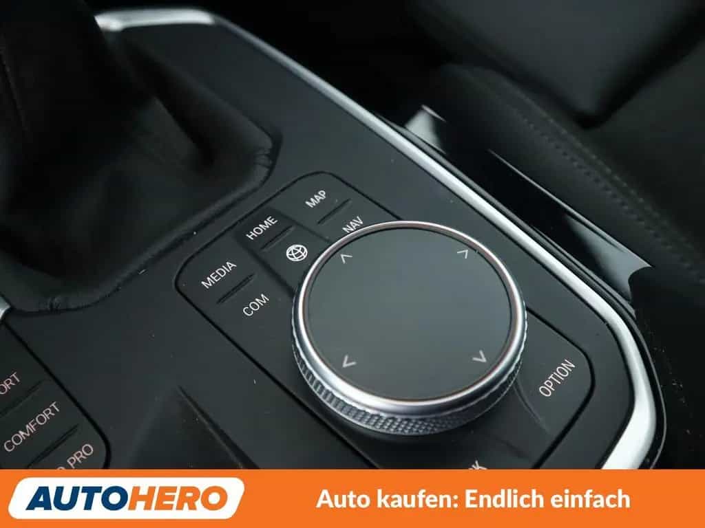 BMW 118 i Sport Line *NAVI*LED*TEMPO*PDC*SHZ*ALU* 12/2019-photo-23