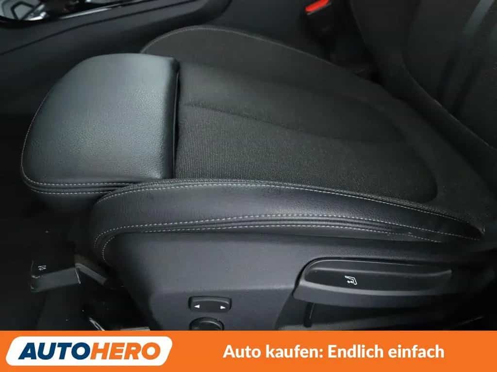 BMW 118 i Sport Line *NAVI*LED*TEMPO*PDC*SHZ*ALU* 12/2019-photo-26