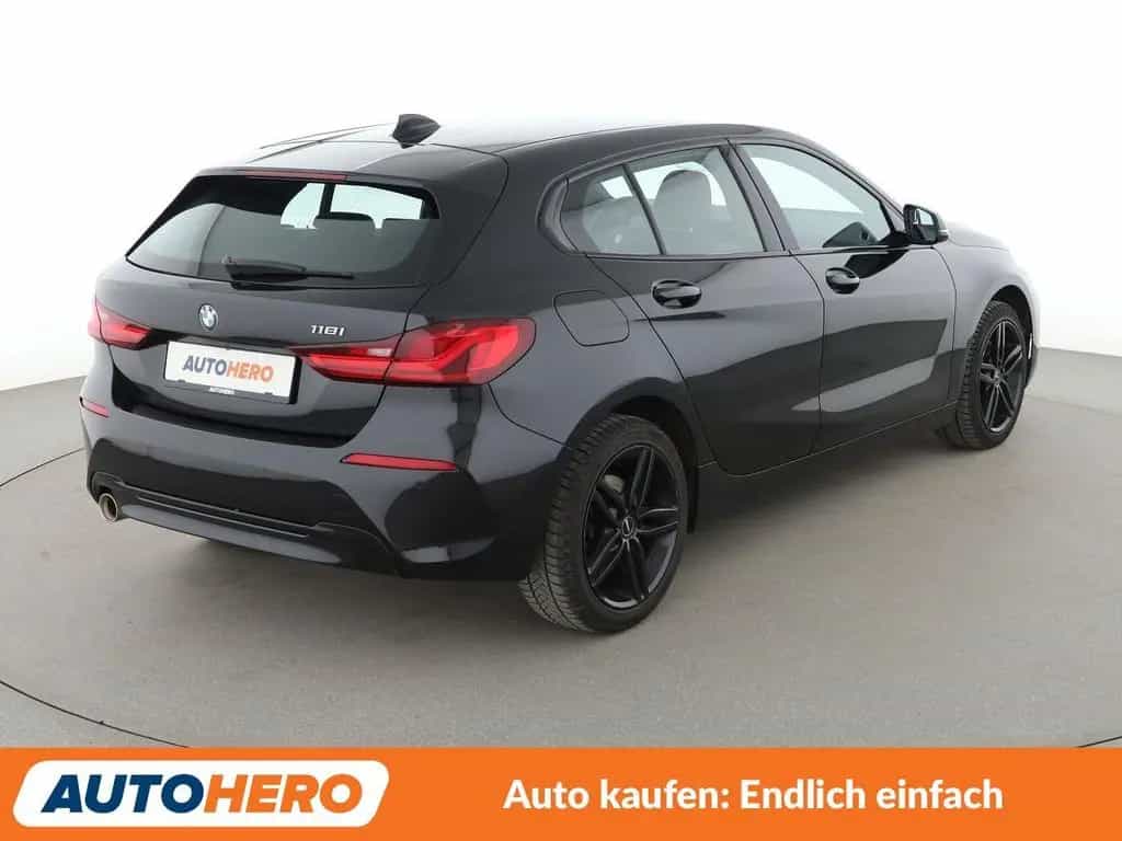 BMW 118 i Sport Line *NAVI*LED*TEMPO*PDC*SHZ*ALU* 12/2019-photo-5
