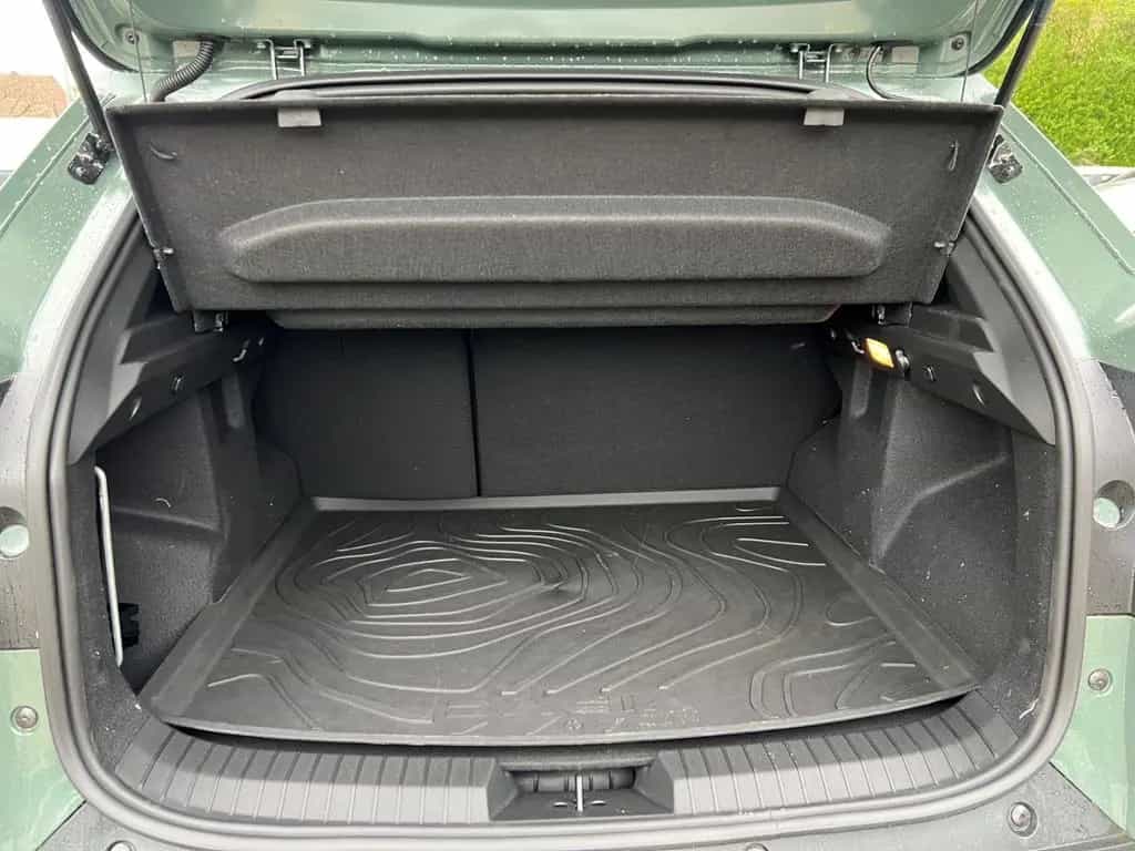 Dacia Duster III TCe 130 Journey 4x4 1.2 Mild-Hybrid E 04/2026-photo-3