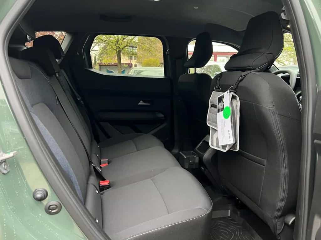Dacia Duster III TCe 130 Journey 4x4 1.2 Mild-Hybrid E 04/2026-photo-9
