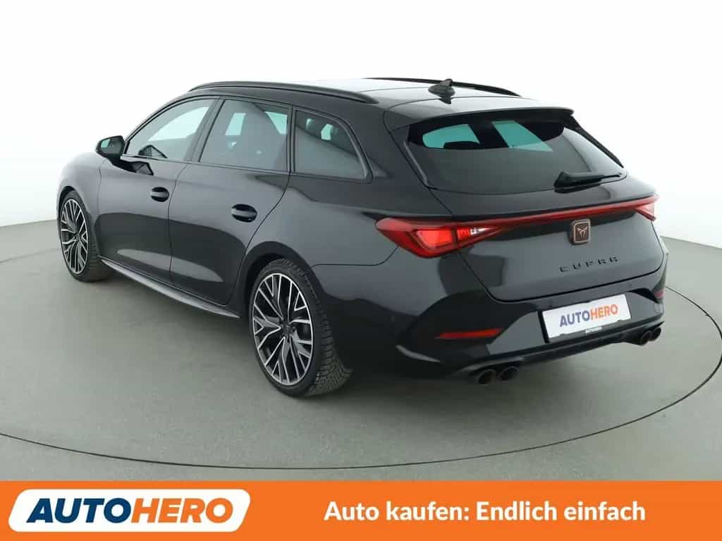 Cupra Leon 2.0 TSI VZ 4Drive Aut.*NAVI*CAM*ACC*SHZ* 12/2022-photo-3
