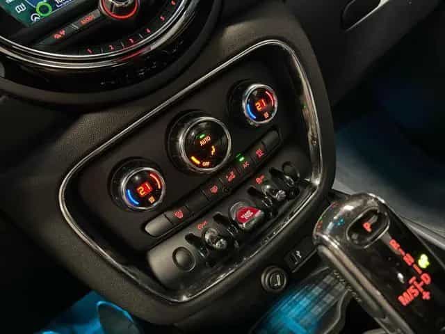 MINI Cooper Clubman Clubman 1.5 Cooper Business 07/2020-photo-14