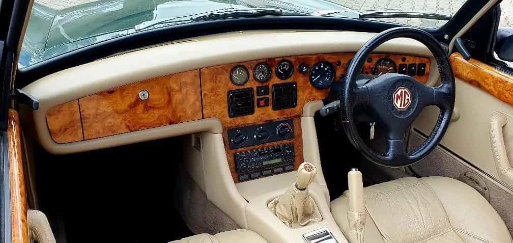 MG Other Andere RV8 Rover Roadster Grün / Beige 03/1996-photo-14