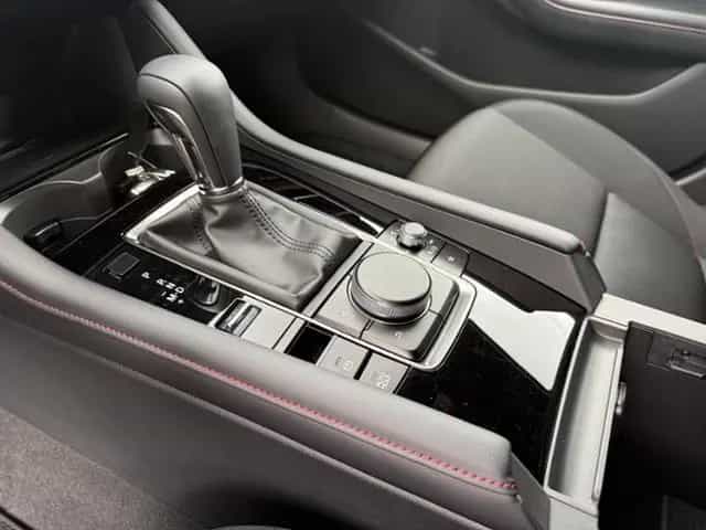 Mazda 3 Homura Automatik 2.5L e-SKYACTIV G 140ps 03/2026-photo-12