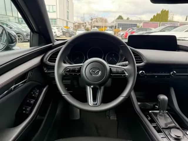 Mazda 3 Homura Automatik 2.5L e-SKYACTIV G 140ps 03/2026-photo-2