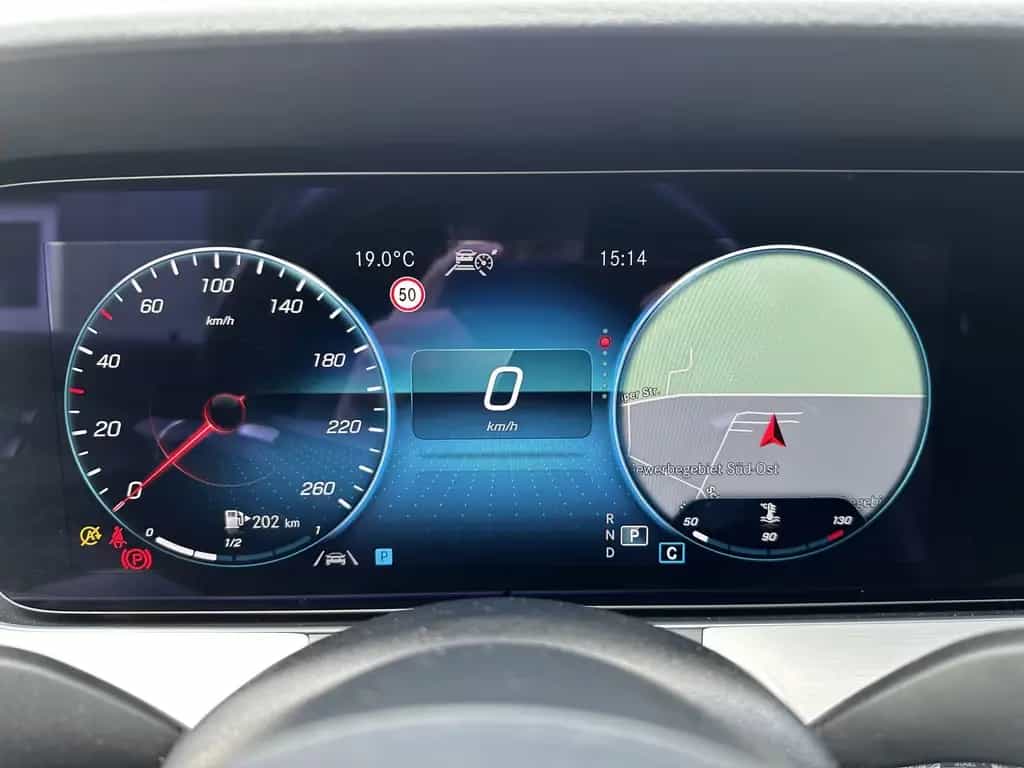 Mercedes-Benz CLS 400 d 4M AMG-Line NAV+LED+PANO+20ZO+BURMESTER 07/2022-photo-18