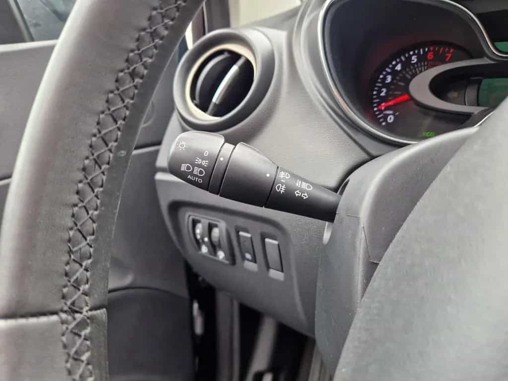 Renault Captur +Automatik+Kamera+AHK+HU und ÖL neu 10/2017-photo-31