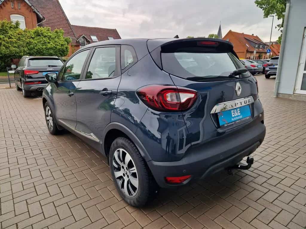 Renault Captur +Automatik+Kamera+AHK+HU und ÖL neu 10/2017-photo-5
