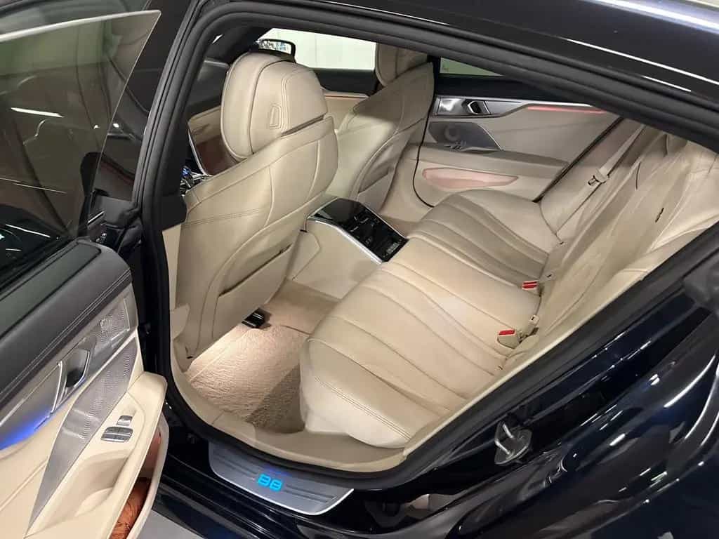 ALPINA B8 4.4 Bi-Turbo X Drive /360*/Laser/B&W/Pano/ 07/2022-photo-8