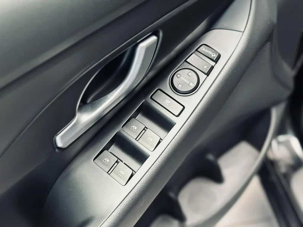 Hyundai i30 Trend Mild-Hybrid CARPLAY|SHZ|LHZ|KAMERA|ACC 07/2023-photo-24