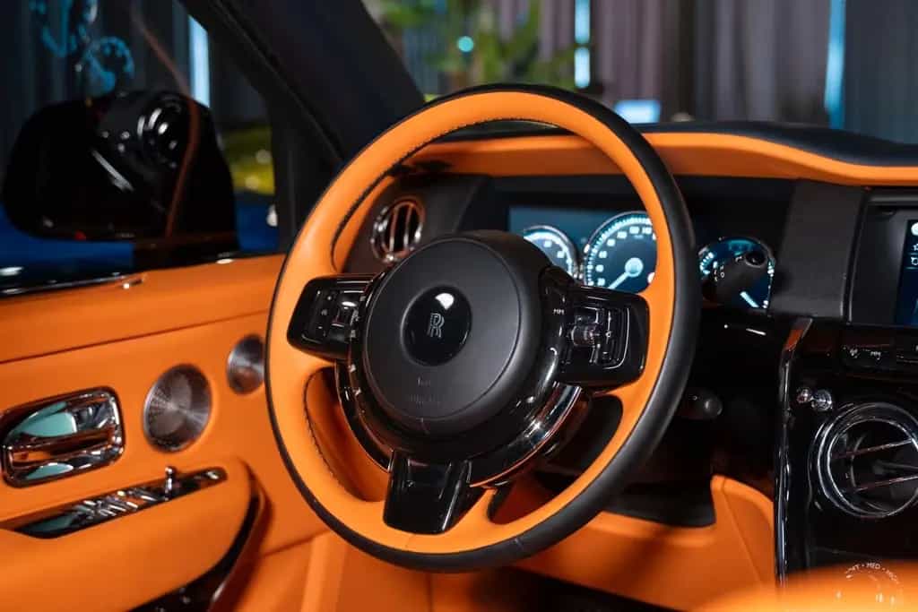 Rolls-Royce Cullinan Black Badge Extra leather|360|Starlight 06/2020-photo-19