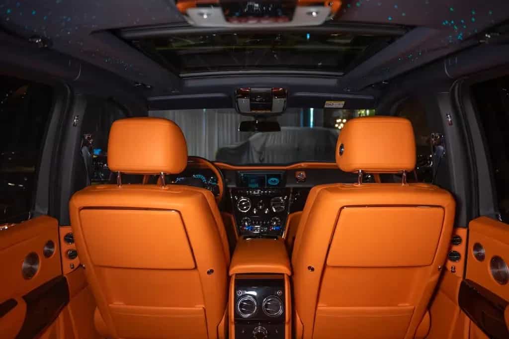 Rolls-Royce Cullinan Black Badge Extra leather|360|Starlight 06/2020-photo-21