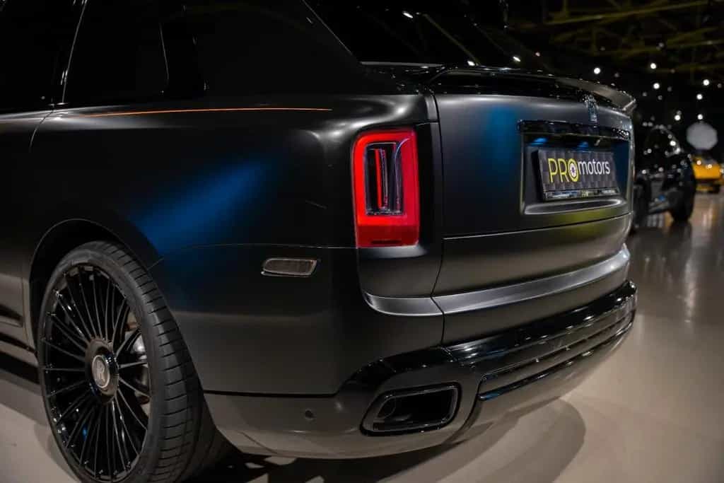 Rolls-Royce Cullinan Black Badge Extra leather|360|Starlight 06/2020-photo-46