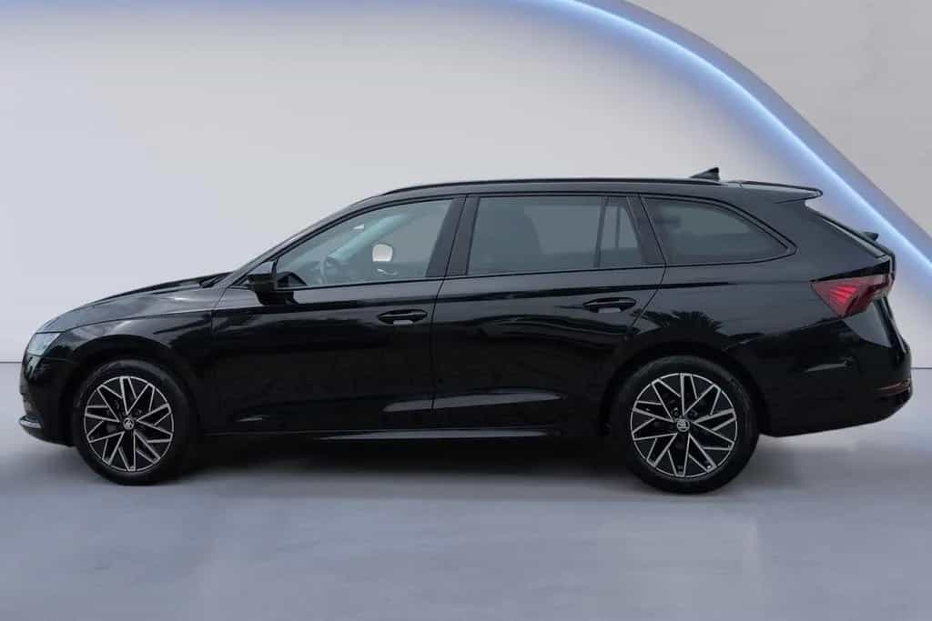 Skoda Octavia Combi 1.5 TSI Ambition NAVI+MATRIX+SHZ 06/2021-photo-1