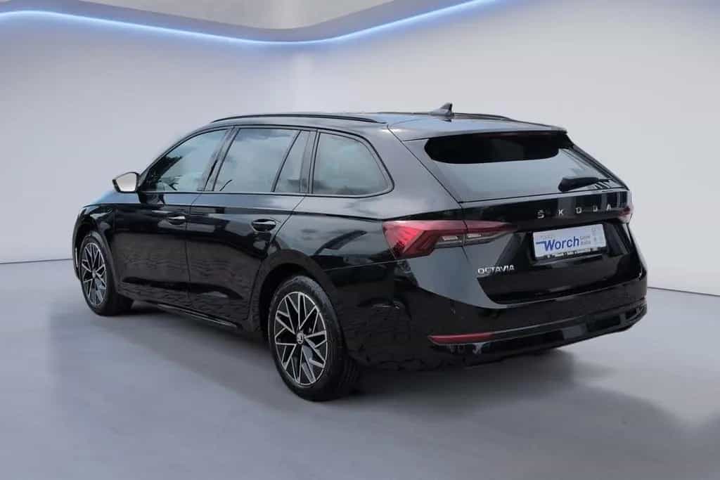 Skoda Octavia Combi 1.5 TSI Ambition NAVI+MATRIX+SHZ 06/2021-photo-2