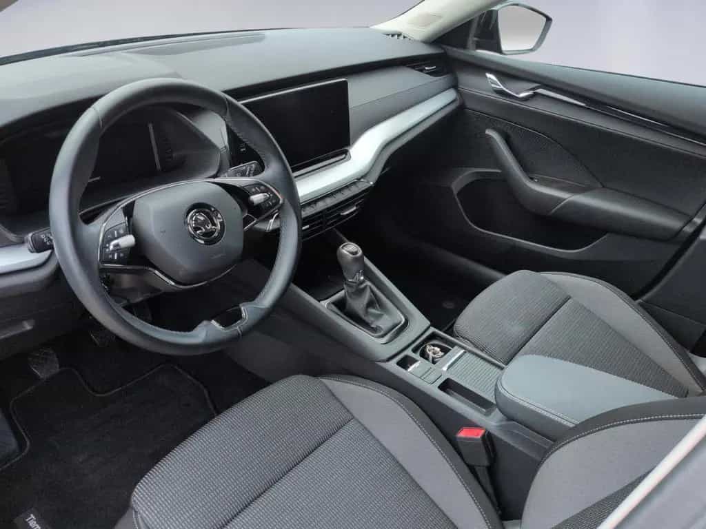 Skoda Octavia Combi 1.5 TSI Ambition NAVI+MATRIX+SHZ 06/2021-photo-9