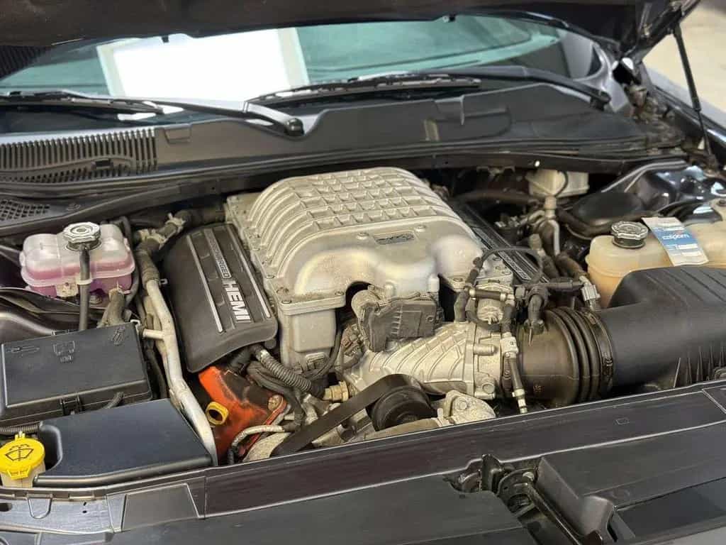 Dodge Challenger Challenger Automatik SRT Hellcat 01/2018-photo-21