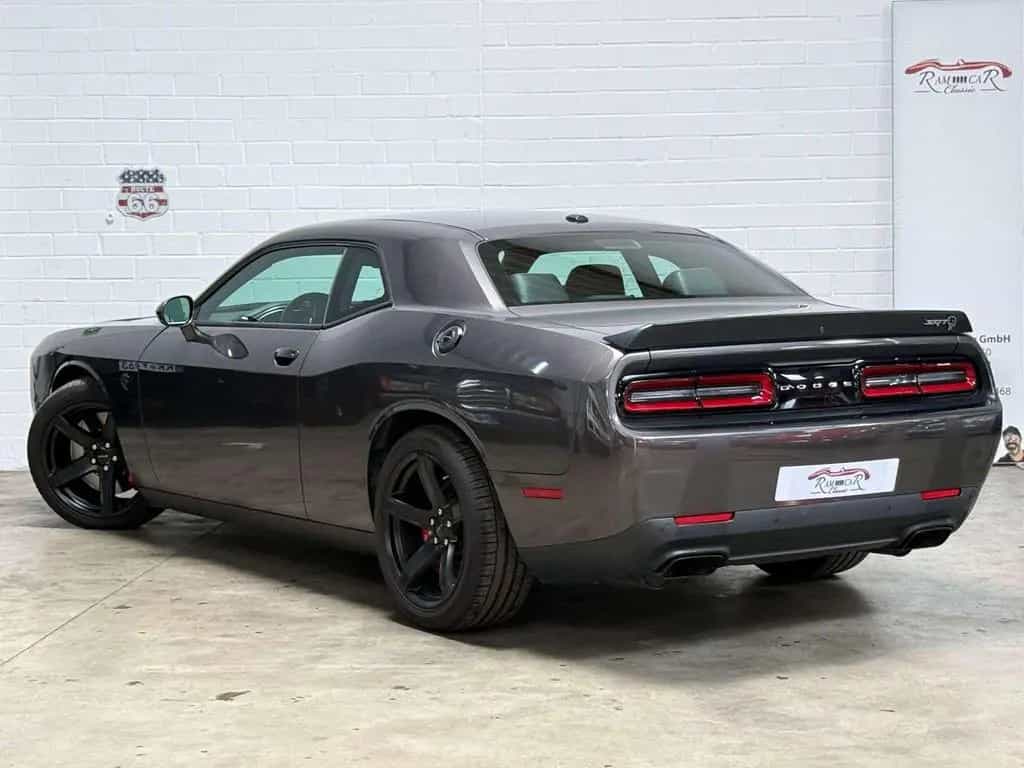 Dodge Challenger Challenger Automatik SRT Hellcat 01/2018-photo-6
