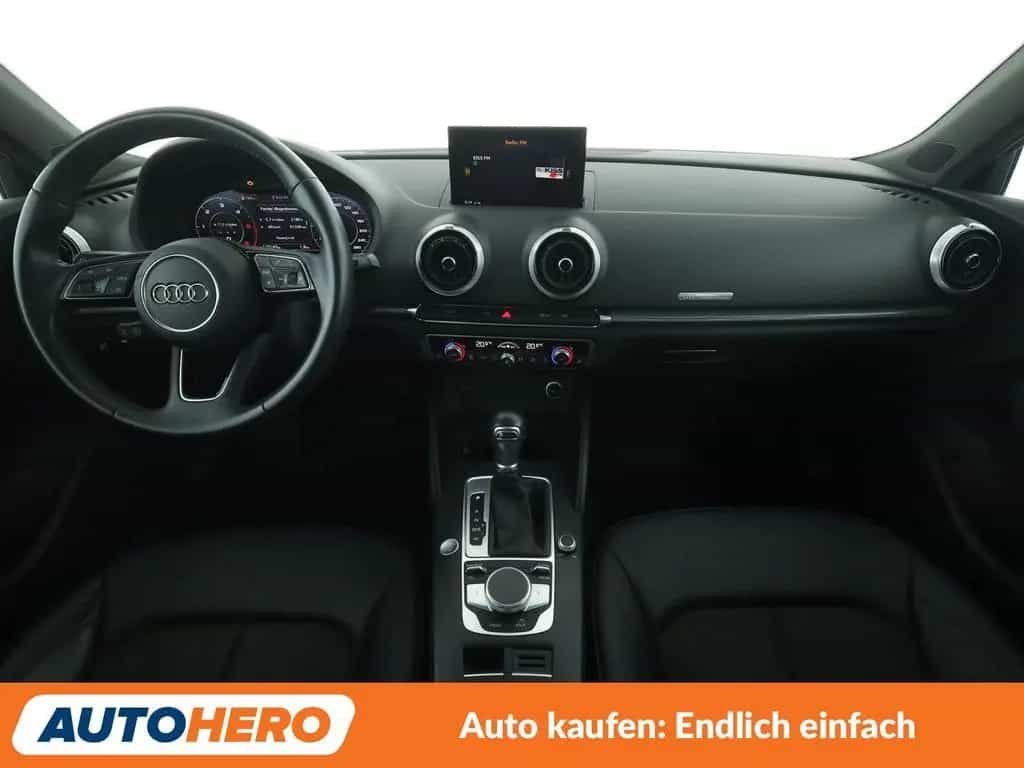 Audi A3 Sportback 1.6 TDI Design Aut.*NAVI*PDC*ACC* 11/2018-photo-11