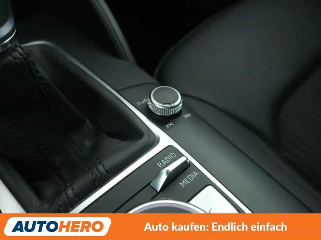 Audi A3 Sportback 1.6 TDI Design Aut.*NAVI*PDC*ACC* 11/2018-photo-26
