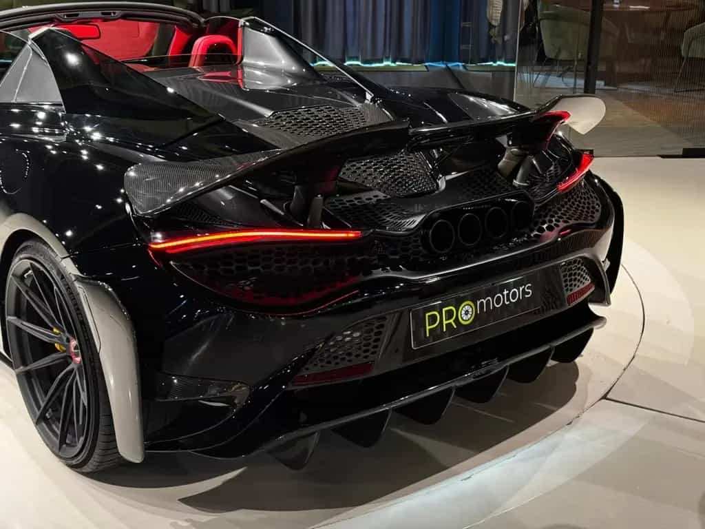 McLaren 720S Spider FULL CARBON|STAGE 2|B&W 08/2019-photo-7