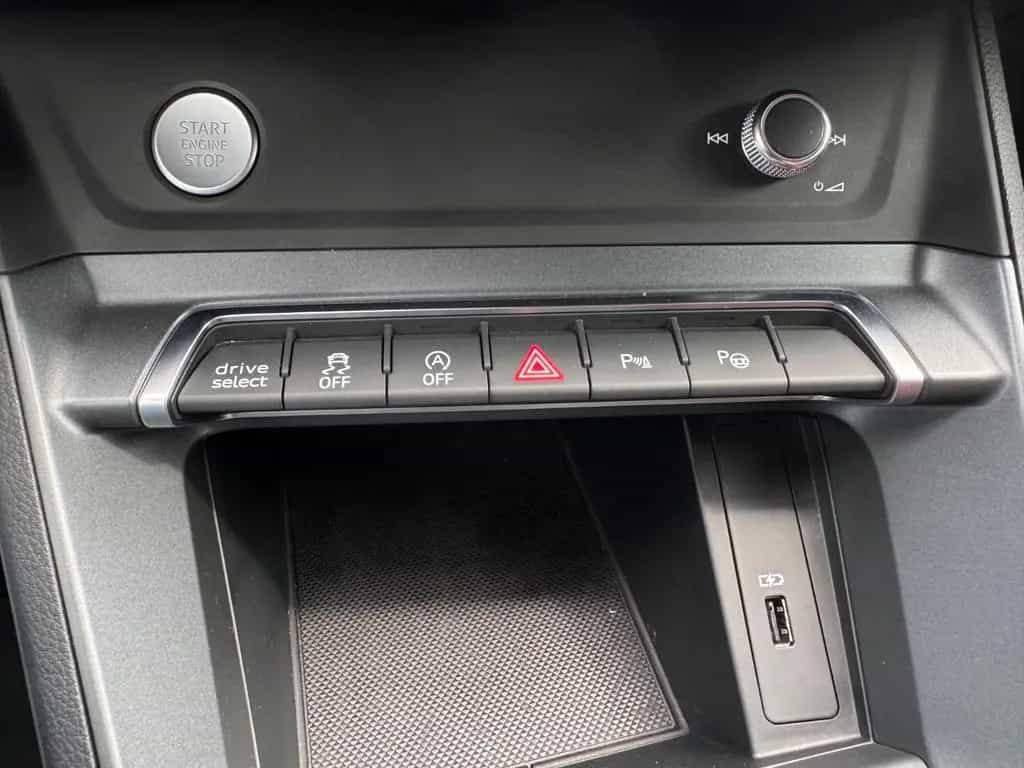 Audi Q3 45 TFSI quattro S line*ACC*VIRTUAL*MATRIX* 04/2019-photo-26