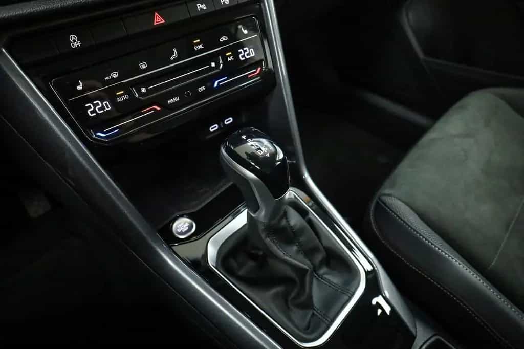 Volkswagen T-Roc 1.5 TSI DSG STYLE*LED*AHK*KAMERA*PDC*SHZ*N 04/2023-photo-17