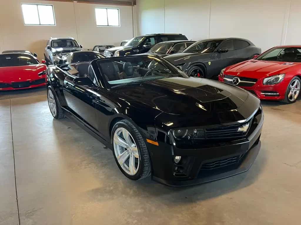 Chevrolet Camaro 6.2 V8-ZL1-V8-GARANTIE-FINANZIERUNG-588PS 01/2013-photo-1
