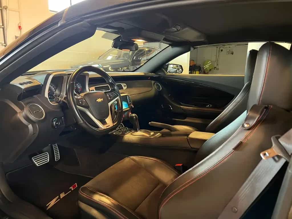 Chevrolet Camaro 6.2 V8-ZL1-V8-GARANTIE-FINANZIERUNG-588PS 01/2013-photo-16
