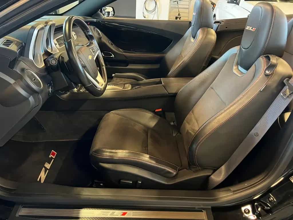 Chevrolet Camaro 6.2 V8-ZL1-V8-GARANTIE-FINANZIERUNG-588PS 01/2013-photo-17