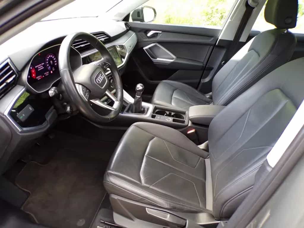 Audi Q3 35 TFSI / PARKHILFE+NAVI+SITZHEIZUNG 01/2020-photo-11